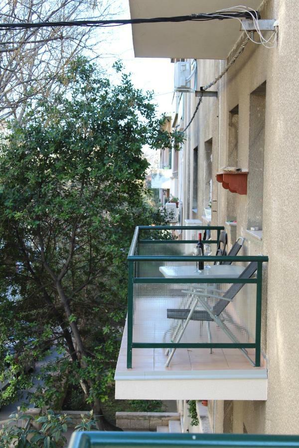 Cozy Apartment Mihaela With Balcony, Near Park Marjan & Old Town - Quiet Neighborhood Спліт Екстер'єр фото